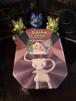 Pokemon Mew V Forces Tin ~ 4 Booster Packs - Image 1