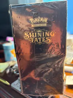 Pokemon TCG Shining Fates Elite Trainer Box STILL SEAED BUT BOX A LITTLE ROUGH - Image 4