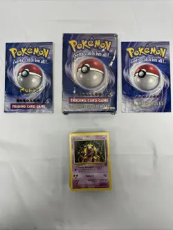 Pokemon Trading Card Game Starter Set Base Set W/ Box ( No Holos) Read/see Pic - Image 1