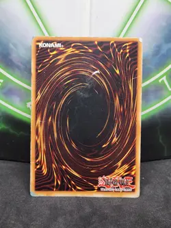 Yugioh Elemental Hero Thunder Giant TLM-EN036 Ultimate Rare 1st Edition HP - Image 2