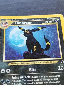 Pokemon Umbreon Holographic Trading Card Neo Discovery 91/105 MP WOTC - Image 3