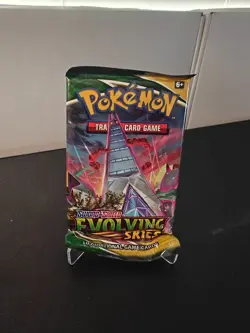 Pokemon TCG Sword & Shield Evolving Skies Sealed Booster Pack 820650808784 - Image 1