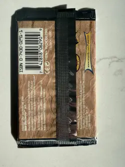 2001 WOTC Pokemon Neo Discovery Umbreon Art Sealed Booster Pack - Image 2