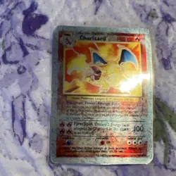 Pokemon TCG Charizard 4/102 Base Set Holo Rare 1999 English Card - Image 1
