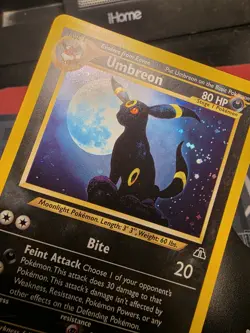 Pokemon TCG Umbreon Neo Discovery Holo Rare Card 13/75 NM Condition - Image 4