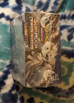 Pokemon TCG - Sun & Moon Crimson Invasion Booster Box - Image 2