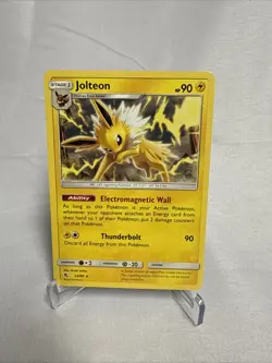 Pokemon Jolteon 23/68 Sun & Moon Hidden Fates Rare - Image 1