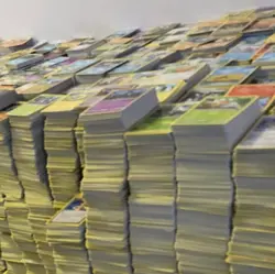 1000 JAPANESE Pokemon Bulk Pack Random Cards - Shiny Foil Holo Cards Guaranteed - Image 1
