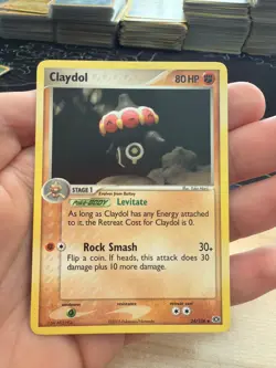 Pokemon TCG Emerald #24/106 Claydol non holo NM - Image 1