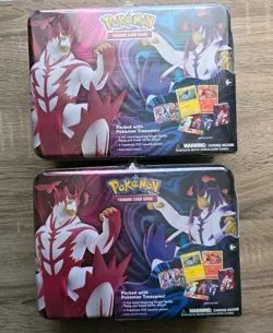 Pokemon TCG Battle Styles Collector's Chest Spring Lunchbox with 5 Boosters - Image 1