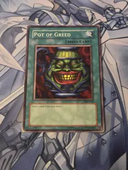 Pot of Greed SYE-040 Starter Deck: Yugi Evolution Unlimited - Image 1