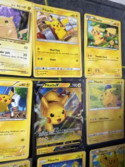 12 Cards PIKACHU Lot 💥 Pokemon Go Holo, Full Art V 2014-2022 No Duplicates NM - Image 3
