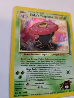 Erika's Clefable Holo Base Pokemon Card WOTC NM - Image 2