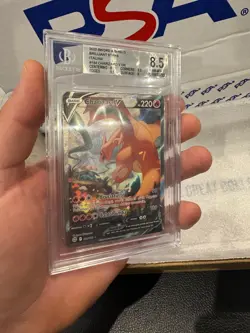 POKEMON CHARIZARD V 154/172 BGS 8,5 ITALIANO ASTRI LUCENTI ITA ITALIANO - Image 5