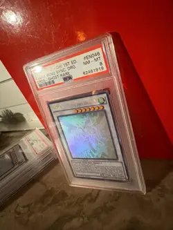 Yu-Gi-Oh! Ghost Rare 1st Edition - Clear Wing Synchro Dragon - PSA 8 - AUKTION - Image 2