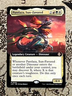 Pantlaza, Sun-Favored (Extended Art) - The Lost Caverns of Ixalan - 30 - NM - Image 1