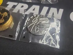 Pokemon Lot - 2 Mew 151 Playmats & Coin Deck Box & Charizard Sleeves Metal Coins - Image 5