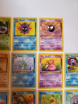 1st Edition Fossil Pokemon Lot Of 30 Cards (Most NM See Description) - Image 4