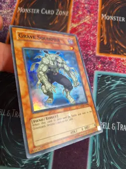 Yu-Gi-Oh! Grave Squirmer DP07-EN008 Super Rare Unlimited Lightly Played - Image 2