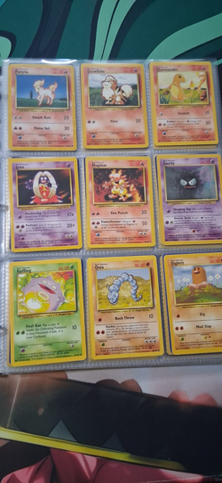 Binder Lot 126 Pokemon WOTC 1995 vintage Base Set 1st Edition Card jungle fossil - Image 2