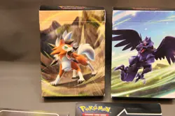 POKEMON TRADING CARDS V BATTLE DECK IN MINT CONDITION c - Image 2