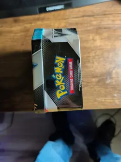 Pokemon TCG- V Strikers Tin- Sealed- 5 Booster Packs - Empoleon V Promo 820650809552 - Image 2