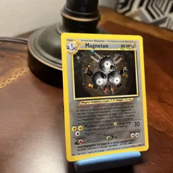 Magneton 10/64 HOLO Rare Neo Revelation WOTC Vintage Pokemon Card - Image 2