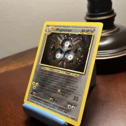 Magneton 10/64 HOLO Rare Neo Revelation WOTC Vintage Pokemon Card - Image 4