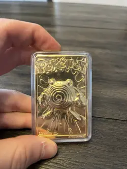 1999 Pokemon Poliwhirl Nintendo 23 Karat Gold Plated Trading Card - Image 1