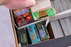 Big Box of Magic The Gathering Cards NO RESERVE MUST LOOK - Image 2