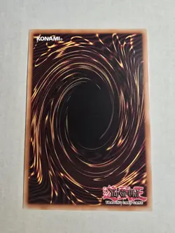 Blue-Eyes White Dragon (UTR) YSKR-EN001 Kaiba Reloaded Unlimited - Image 2