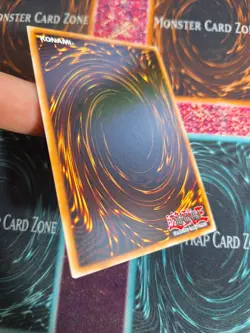 Yu-Gi-Oh! Folgo, Justics Fur Hire SOFU-EN047 Super Rare 1st Edition Near Mint - Image 4