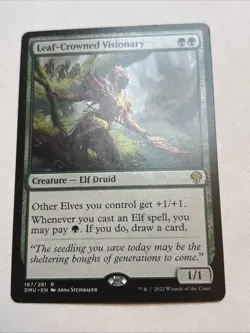 Leaf-Crowned Visionary Dominaria United Regular - Image 1