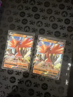 Pokemon Galarian Zapdos v TCG Card 080/198 Chilling Reign X2 - Image 1
