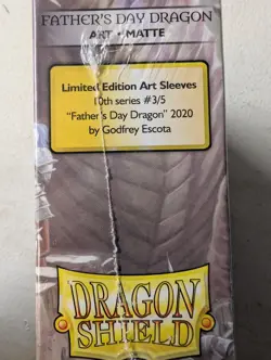 Dragon Shield Father's Day Dragon Art Card Sleeves 100 Pack Limited Edition - Image 4
