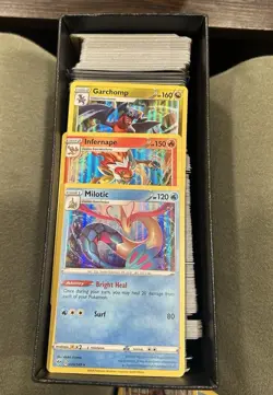 Pokemon Card Collection Bulk lot 1000 HOLO/ REVERSE HOLO Cards - Image 3