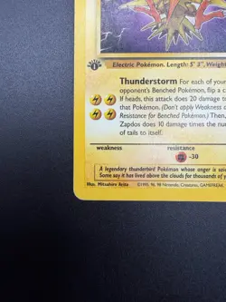 Pokemon TCG Zapdos 30/62 1st Edition Fossil Regular - Image 5