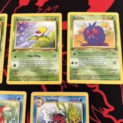 Pokemon Vintage 5 Card Lot: 1st Edition Jungle & Fossil MP-LP - Image 3
