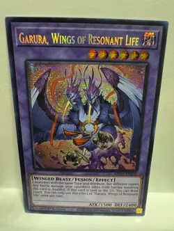Garura, Wings of Resonant Life MP23-EN148 Prismatic secret rare 1st Edition - Image 1