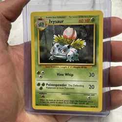 Ivysaur 30/102 Base Set Unlimited Uncommon 1999 WOTC Pokemon Card NM/MT Vintage - Image 2