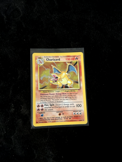 Pokemon 1999 Charizard 4/102 Card Holo Rare Unlimited Edition Base Set - Image 3
