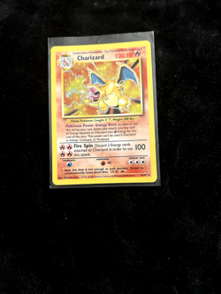 Pokemon 1999 Charizard 4/102 Card Holo Rare Unlimited Edition Base Set - Image 4