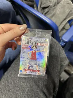 One Piece College Basketball US Voyage Monkey D. Luffy Card SEALED Holographic - Image 1