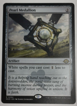 Pearl Medallion Modern Horizons 3 MTG - Image 1
