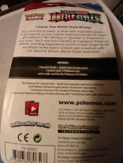 1 Blind Pokemon TCG Sword & Shield Battle Styles Blister Pack Charmander Pack - Image 3