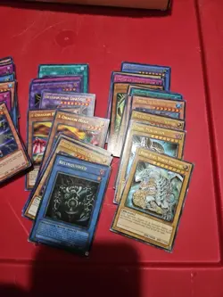 Yu-Gi-Oh! Trading Card Bulk Lot 700 Cards. Common, Rare, More. - Image 2
