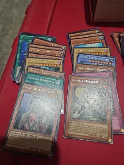 Yu-Gi-Oh! Trading Card Bulk Lot 700 Cards. Common, Rare, More. - Image 5