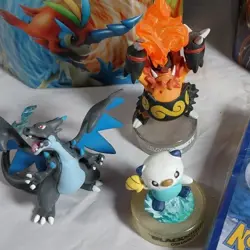 Pokemon Legendary EX Tin Lot with Figures & Vintage Card Deck - - Image 5