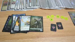 MTG Pre-Configured Commander Deck - Peace Offering - Bloomburrow - Magic TCG - Image 4