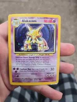 1999 Pokemon TCG Alakazam Base Set Holo Unlimited Rare Card 1/102 MP - Image 1